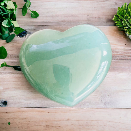 CARVINGS || GREEN AVENTURINE HEART