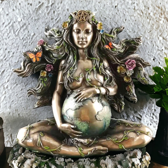 STATUE || GAIA GODDESS OF EARTH