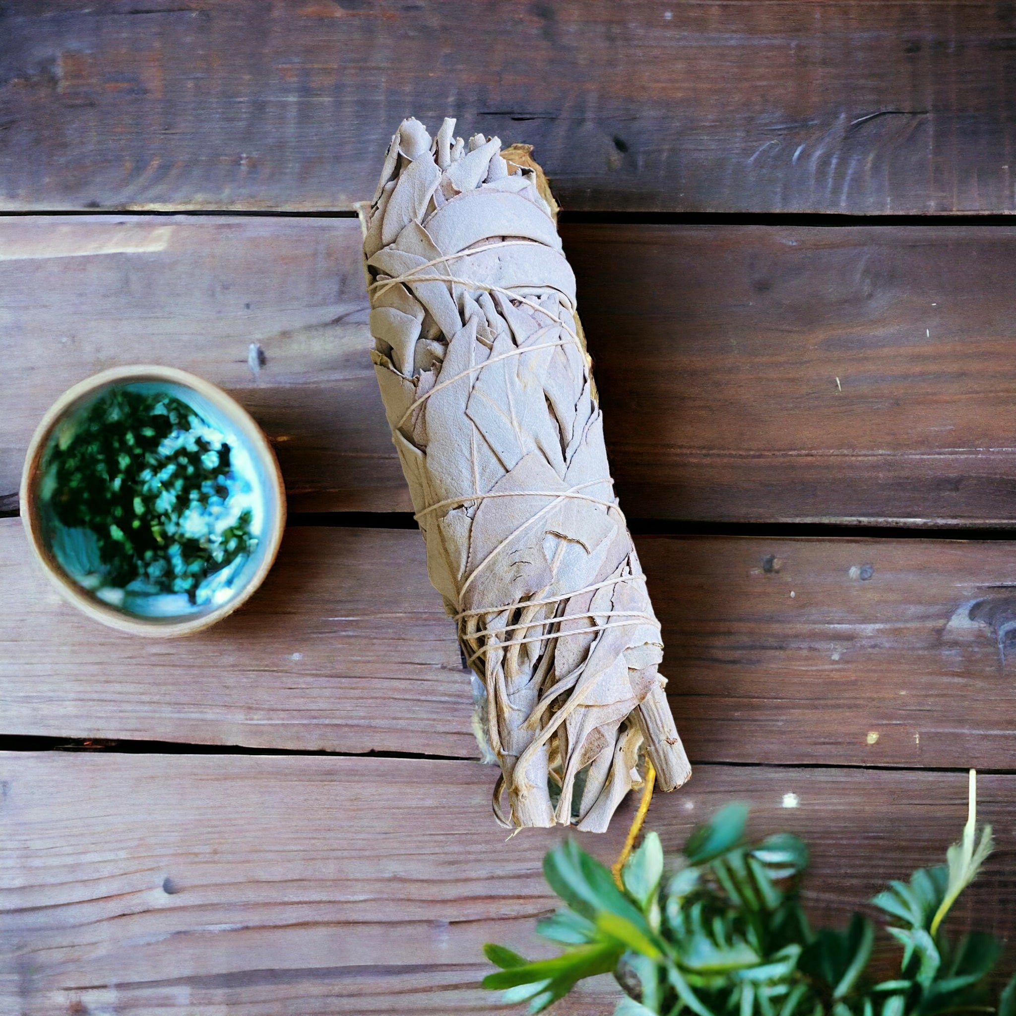 SMUDGE STICK || WHITE SAGE - MEDIUM