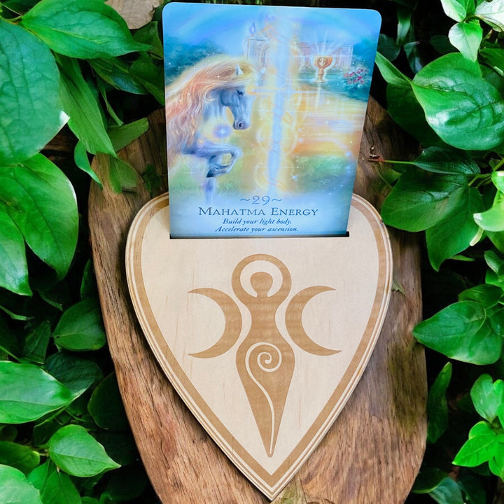 CARD OF THE DAY STAND || PLANCHETTE TRIPLE MOON GODDESS