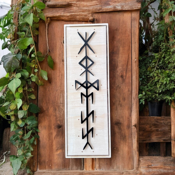 WALL HANGING || BIND RUNE ”GODDESS” WALL PLAQUE