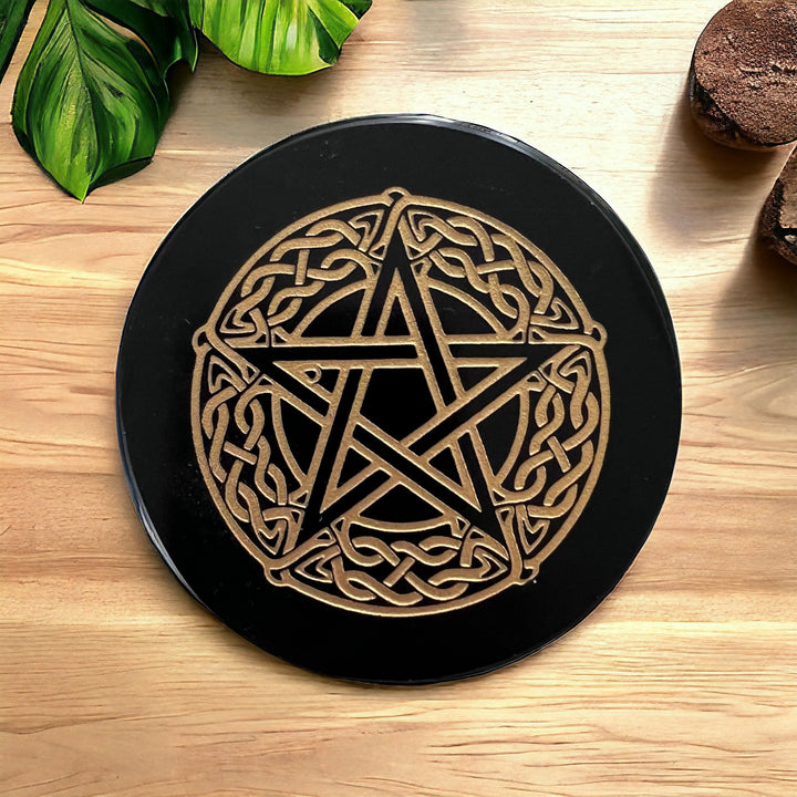 CARVINGS || BLACK OBSIDIAN PLATE - PENTAGRAM