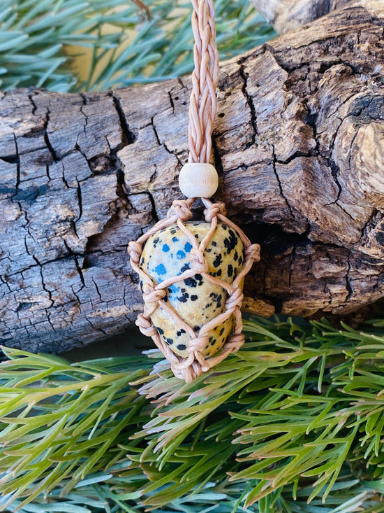 MACRAMÉ CRYSTAL KEEPERS || DALMATION JASPER